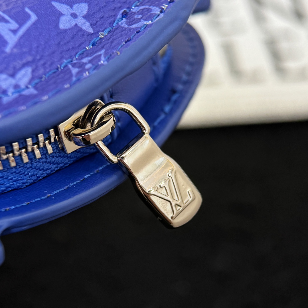 LV Blue Crab Bag Charm M01930